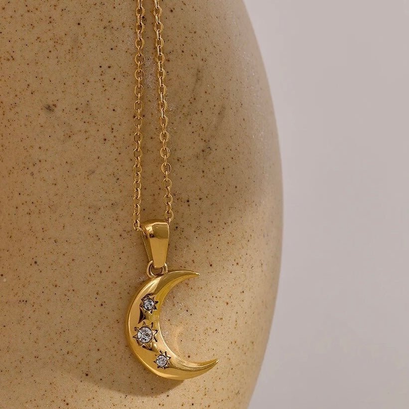 BEHI MOON NECKLACE - Etoilux