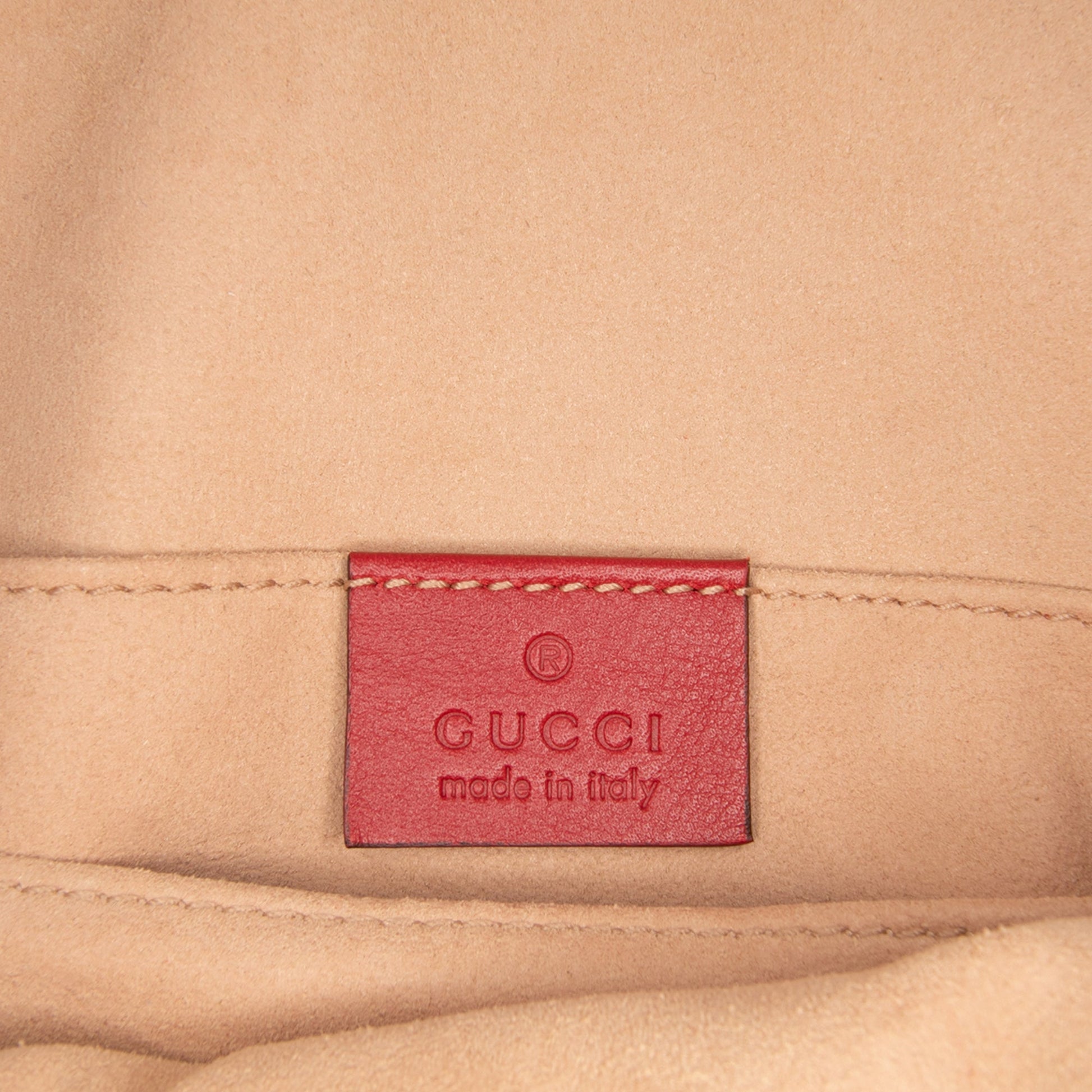 Gucci GG Marmont Matelassé – Belt Bag in Pelle Rossa – Small - Etoilux