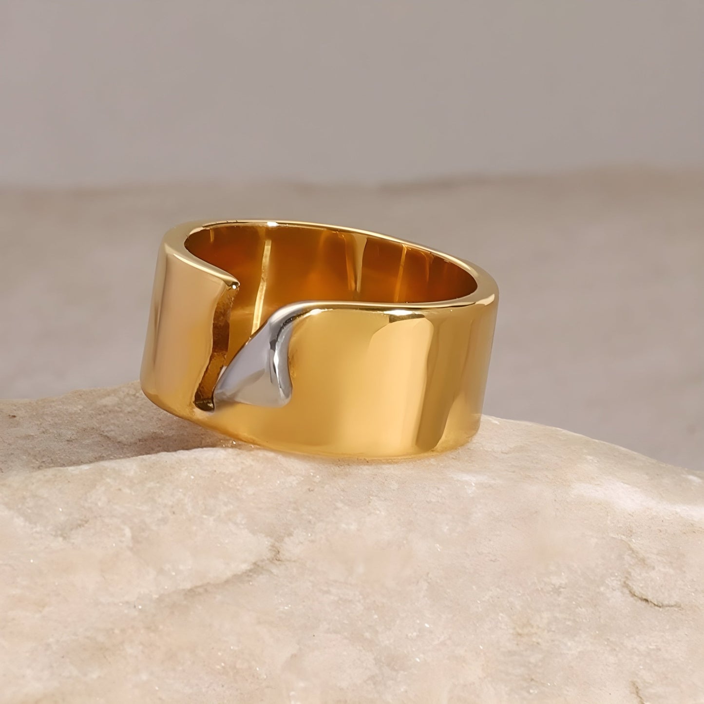 BEHI CHARLOTTE RING - Etoilux