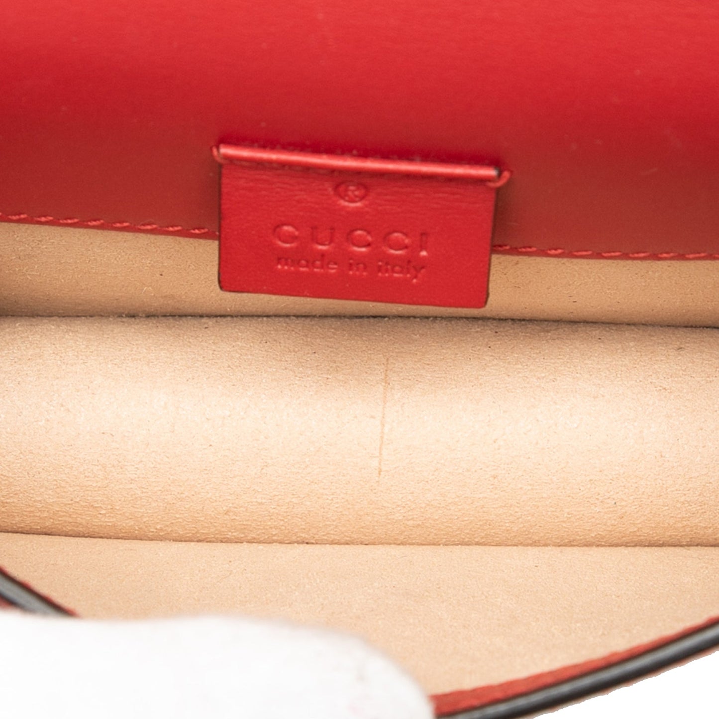 Gucci Sylvie Mini Pelle di Vitello Rossa con Web Stripe e Catena Oro — 16 cm - Etoilux