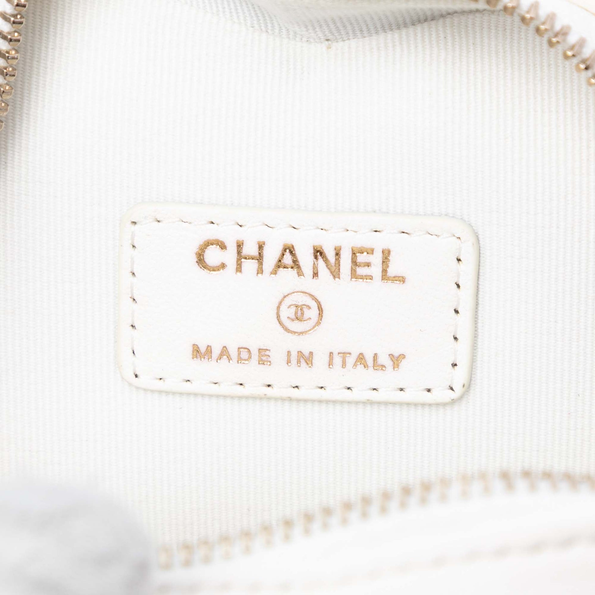 Chanel Heart Bag Pelle di Agnello Bianca – 11 cm - Etoilux