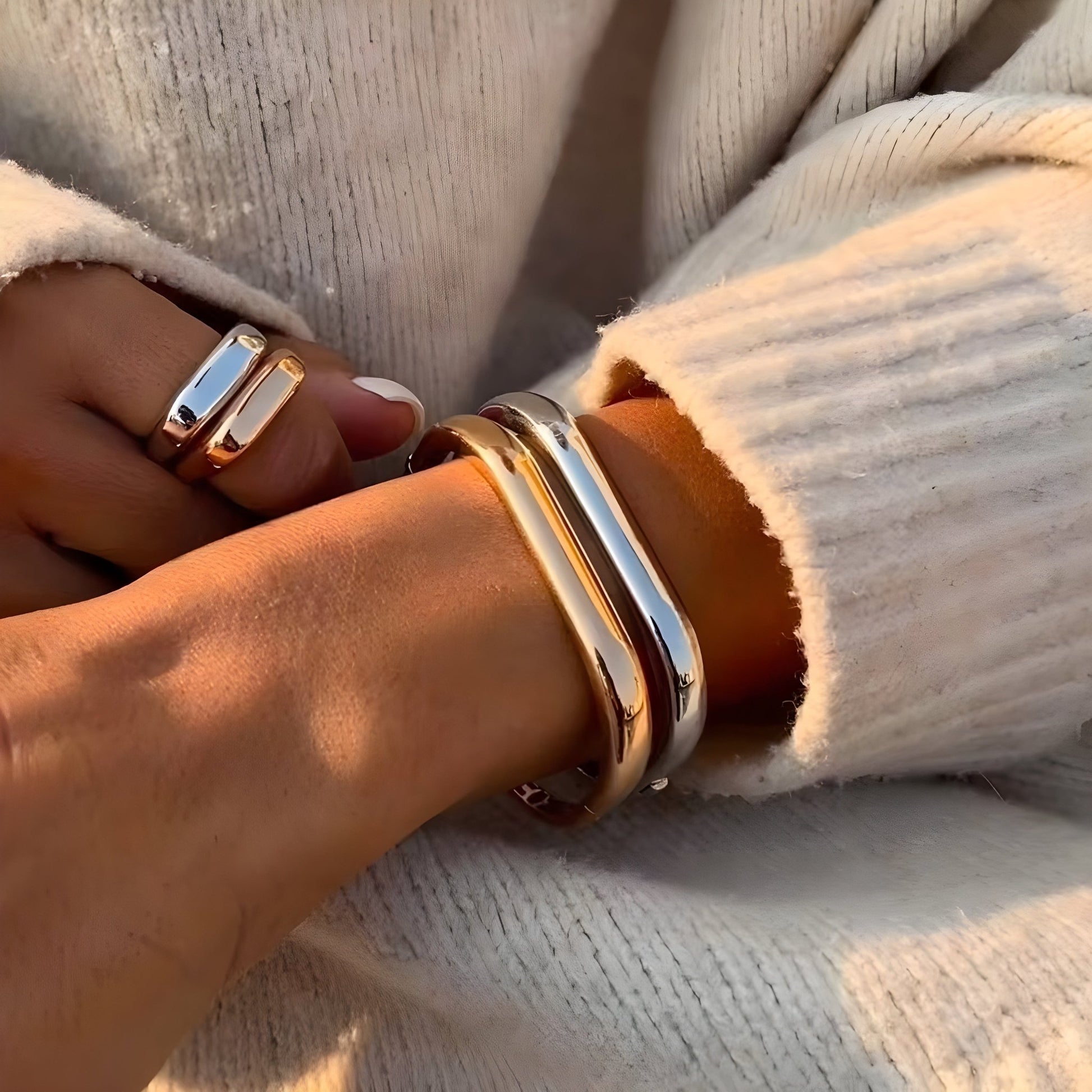 BEHI JOHA BRACELET - Etoilux