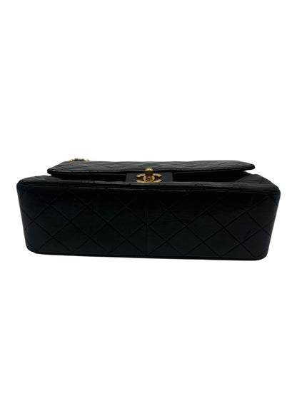 CHANEL Classic Double Flap Media — Pelle di Agnello Trapuntata Nera, Hardware Oro - Etoilux