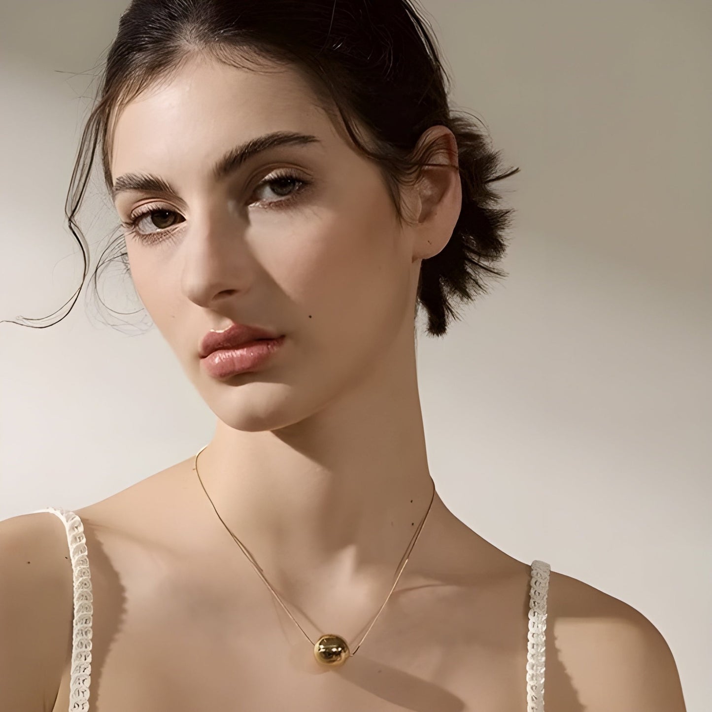 BEHI CHIC NECKLACE - Etoilux