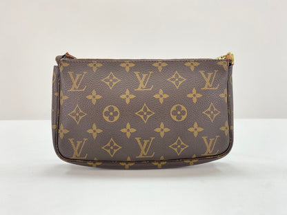 Louis Vuitton Pochette Accessoires - Etoilux