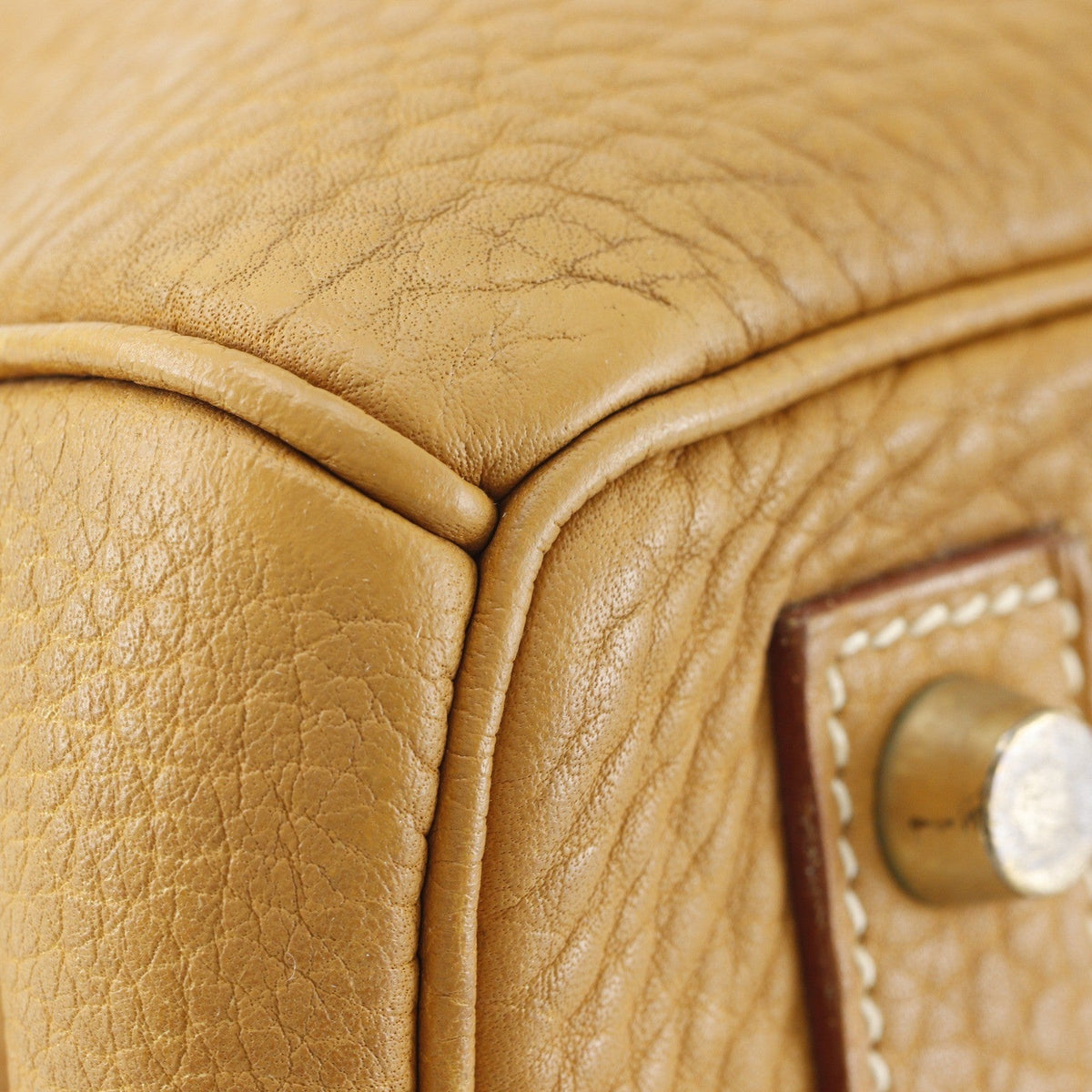 Hermès Haut à Courroies 32 – Pelle Fjord color cammello, ferramenta dorata – 1997 - Etoilux