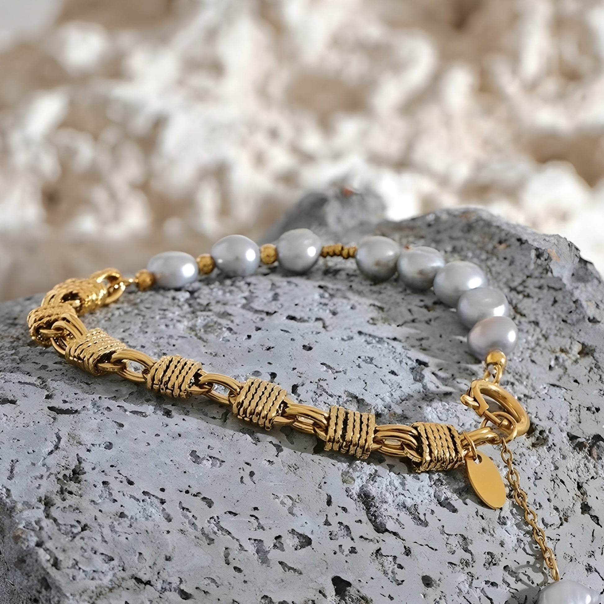 BEHI SWAN BRACELET - Etoilux