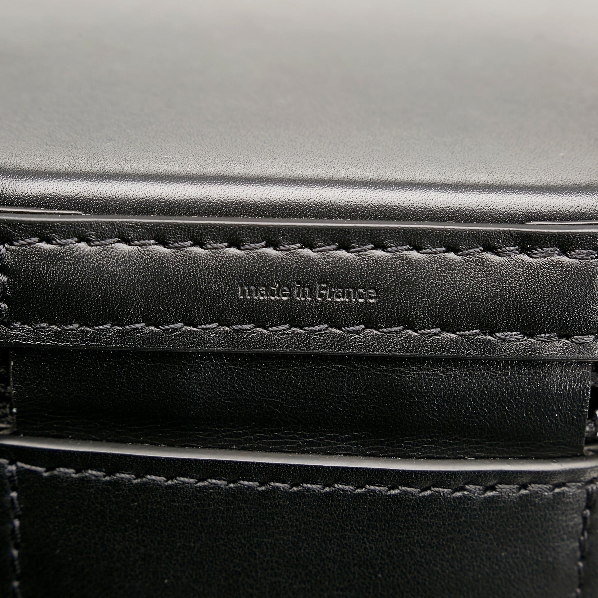 Louis Vuitton Cannes – Yayoi Kusama – Pelle di Vitello Nera – 2023 - Etoilux