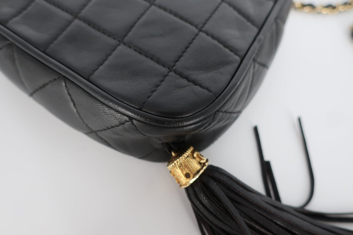 Chanel Matelassé con Catena - Etoilux