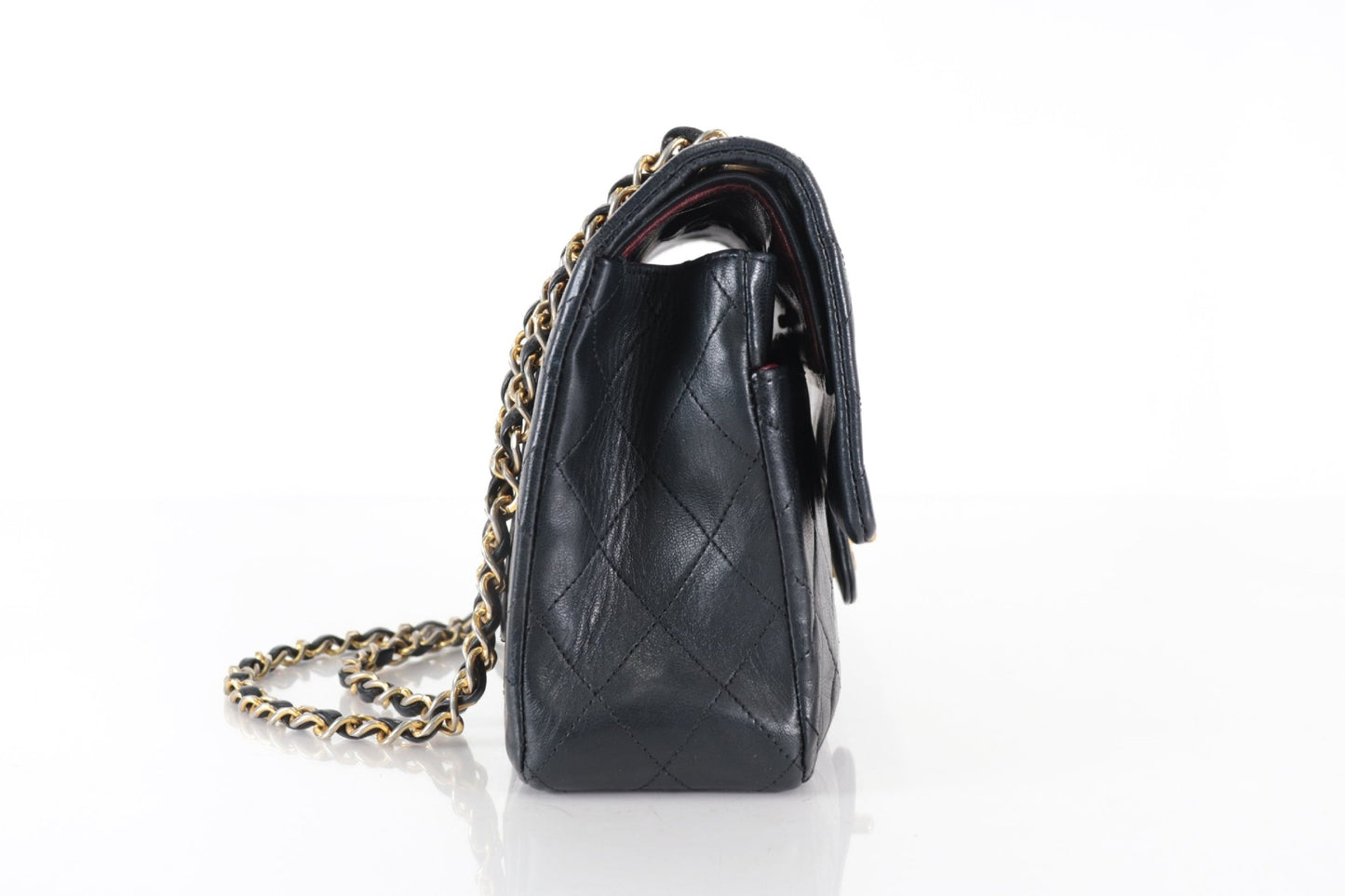 Chanel Classic Double Flap Medium Vintage Agnello Nero Hardware Dorato – 25 cm - Etoilux