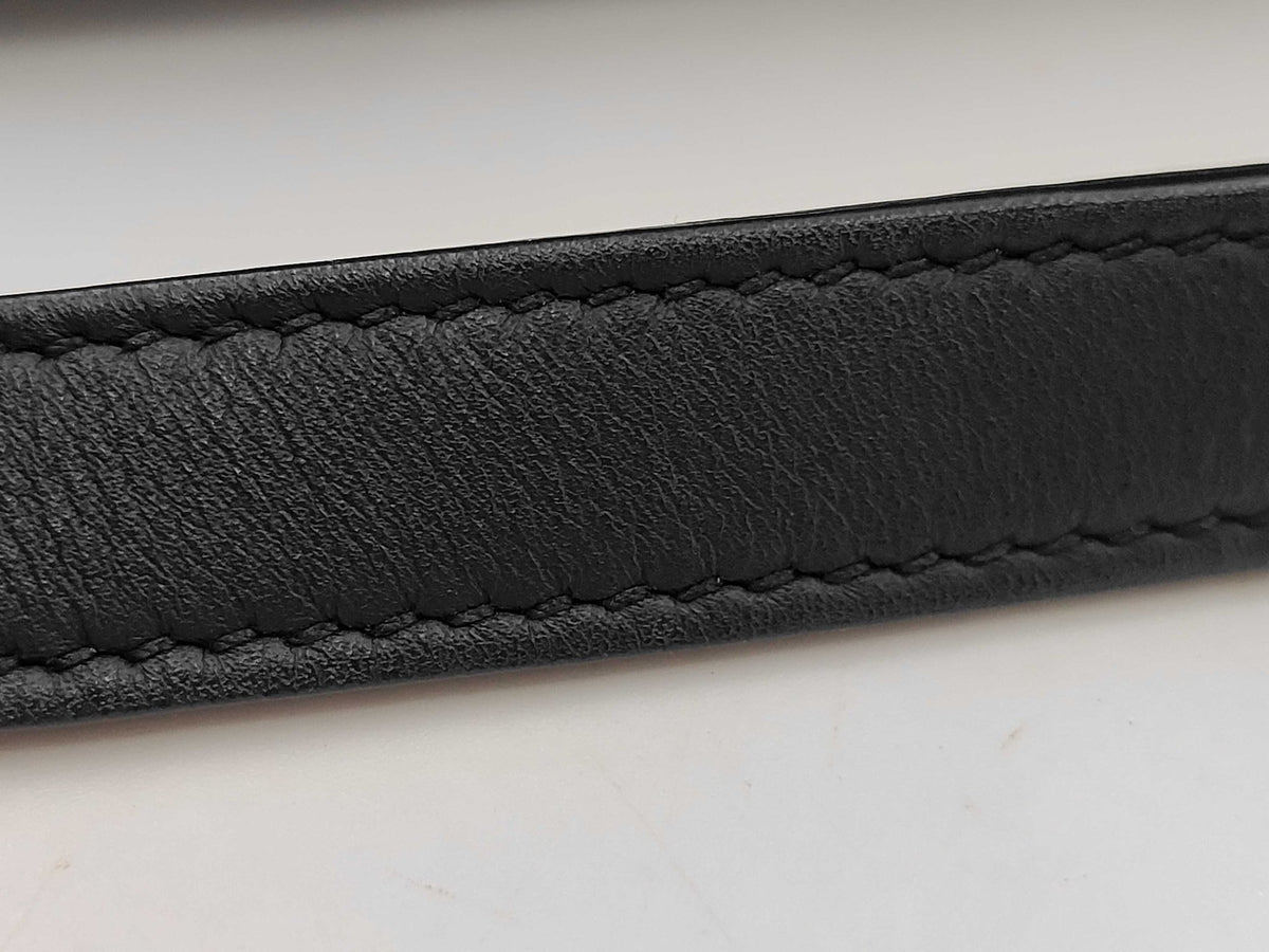 Dior Mini Saddle Ultramatte in Pelle di Vitello Nera con Tracolla Christian Dior – 19,5 cm - Etoilux