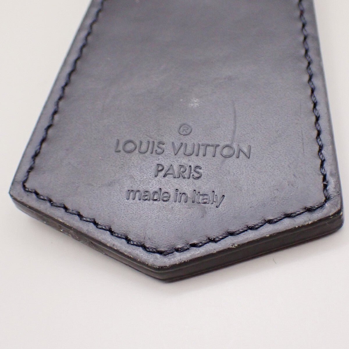 Louis Vuitton Portachiavi Enchappe Monogram Eclipse Canvas Nero – 8 cm - Etoilux