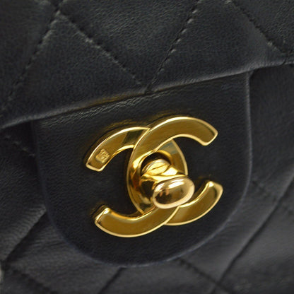 Chanel Classic Single Flap vintage – Formato quadrato - Etoilux