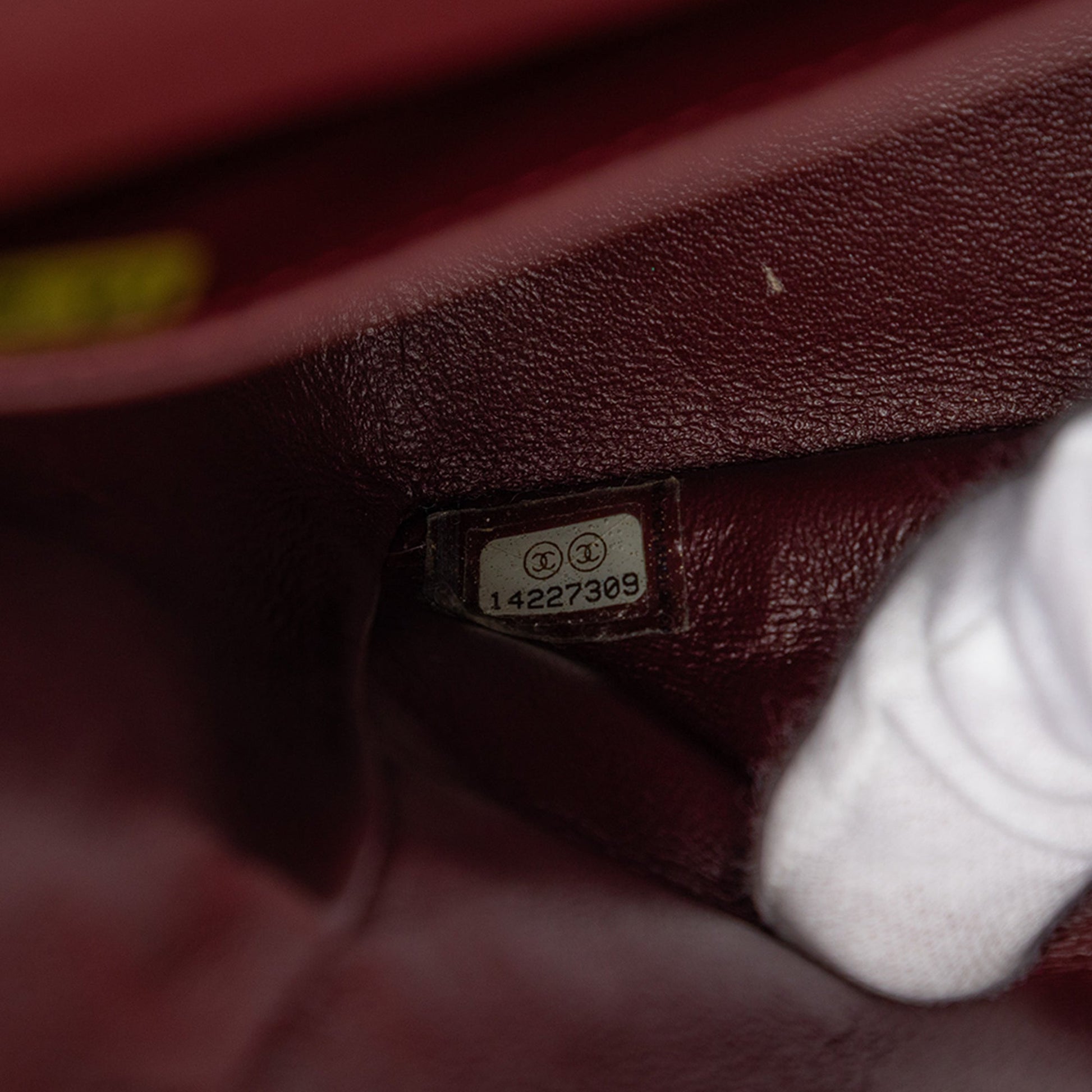 Chanel Classic Maxi Double Flap Caviar Nera 2010–2011 – 33 cm - Etoilux