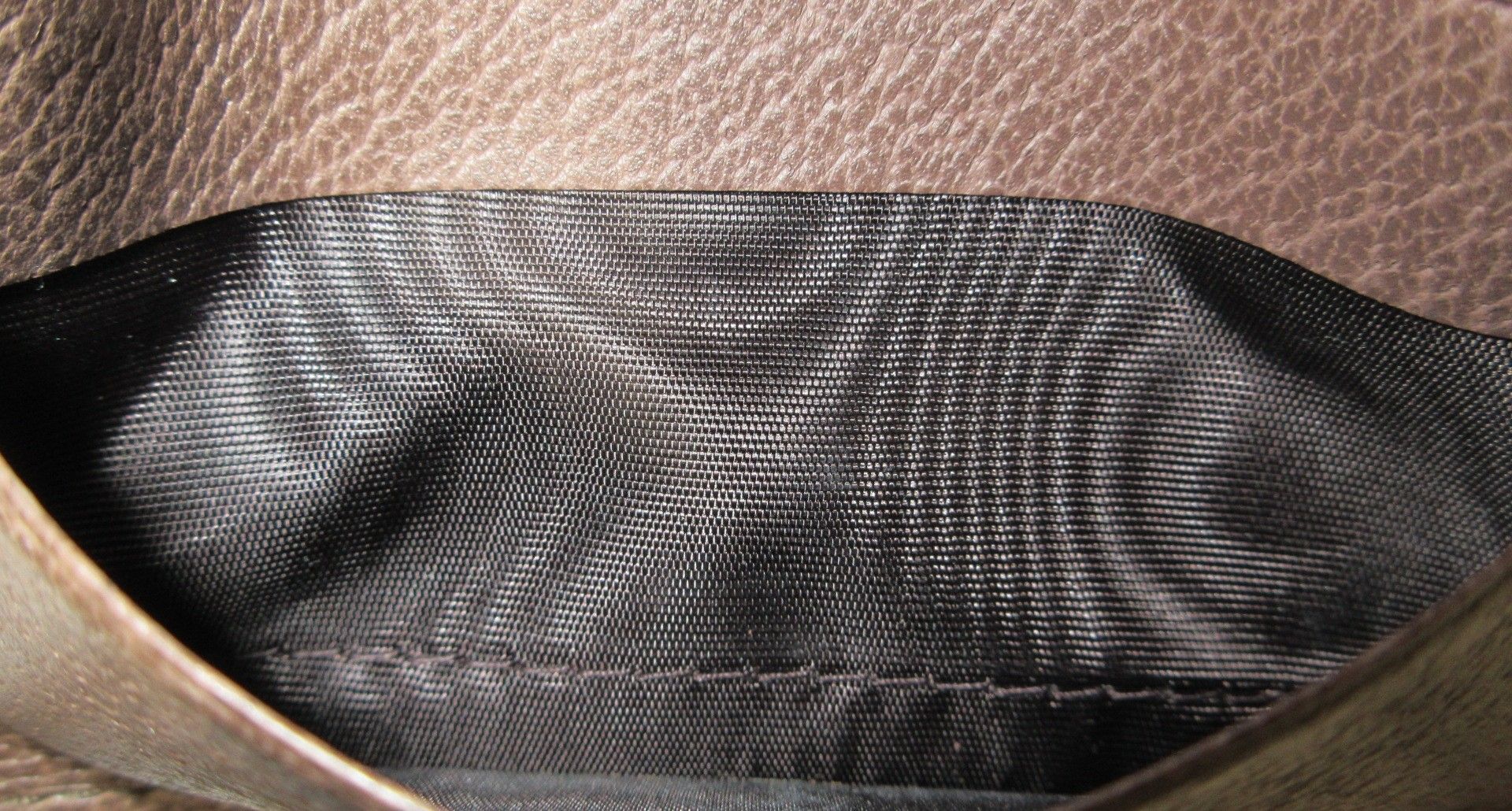 Gucci – Portafoglio compatto GG Supreme Ophidia - Etoilux