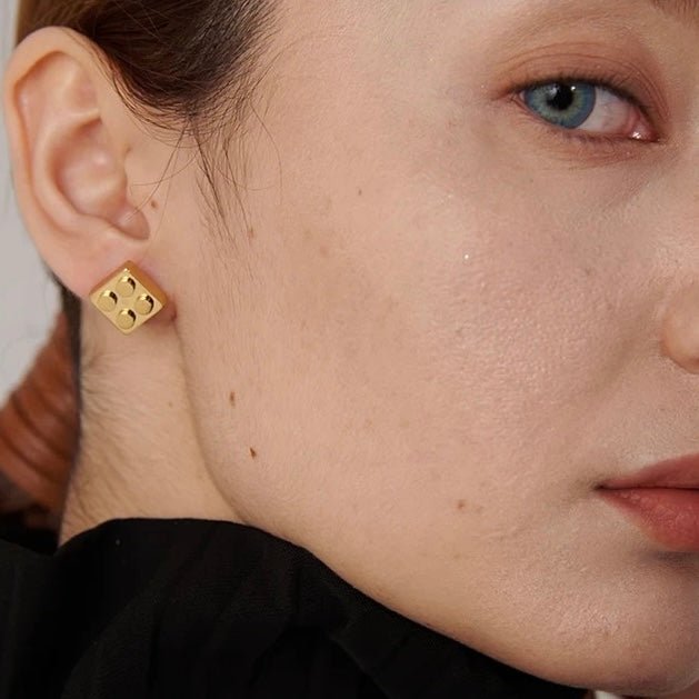 BEHI LEGO EARRINGS - Etoilux