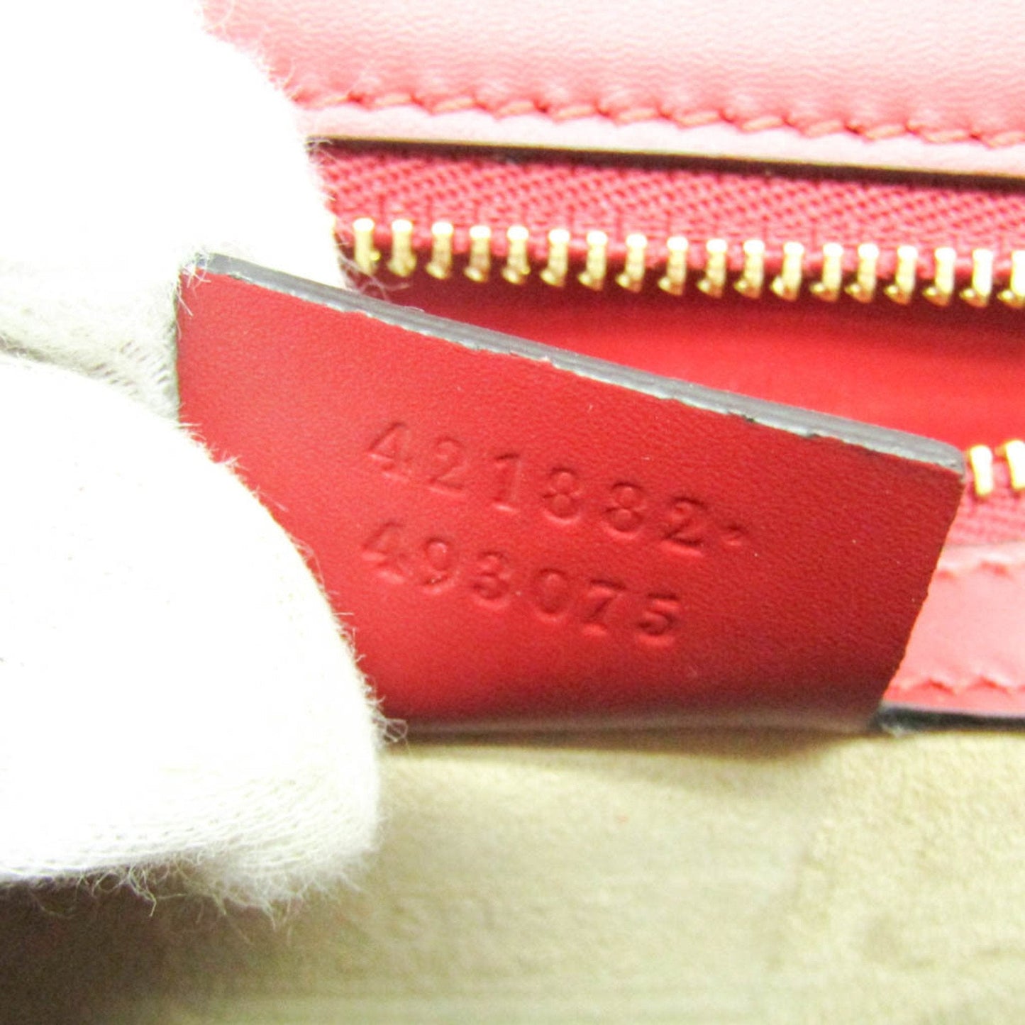 Gucci Sylvie – Leather Red – Medium - Etoilux