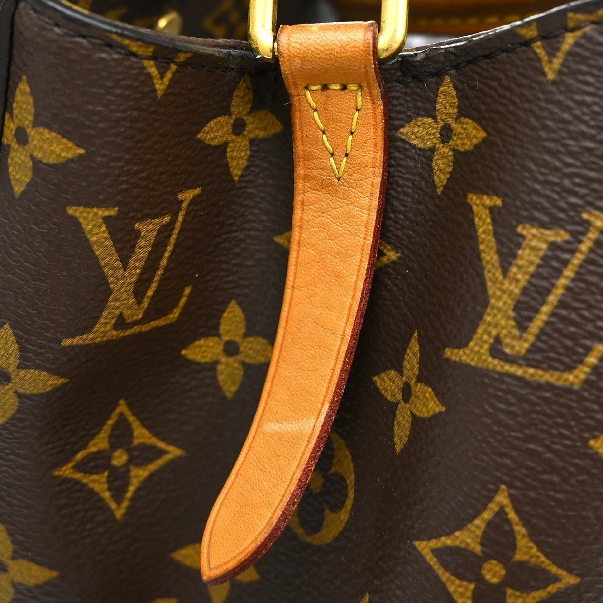 Louis Vuitton Montaigne MM — Tela Monogram - Etoilux