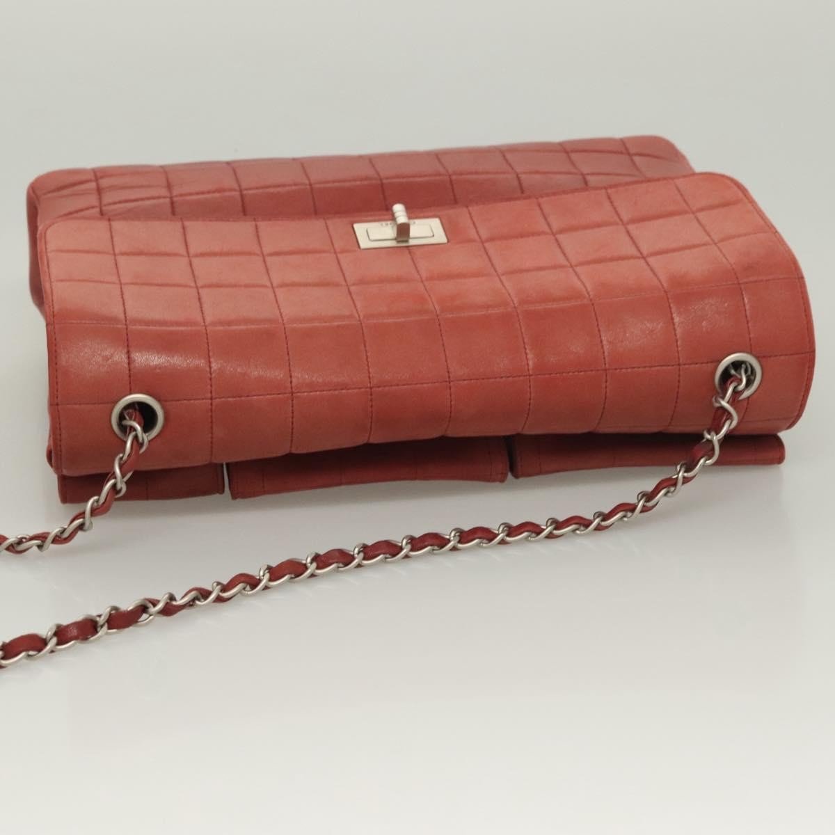 Chanel Chocolate Bar Reissue Flap Pelle di Agnello Rosso – 31 cm - Etoilux