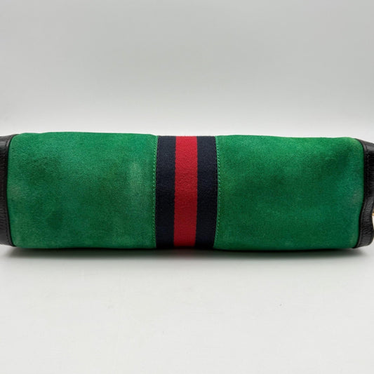 Gucci Borsa a spalla in suede verde - Etoilux