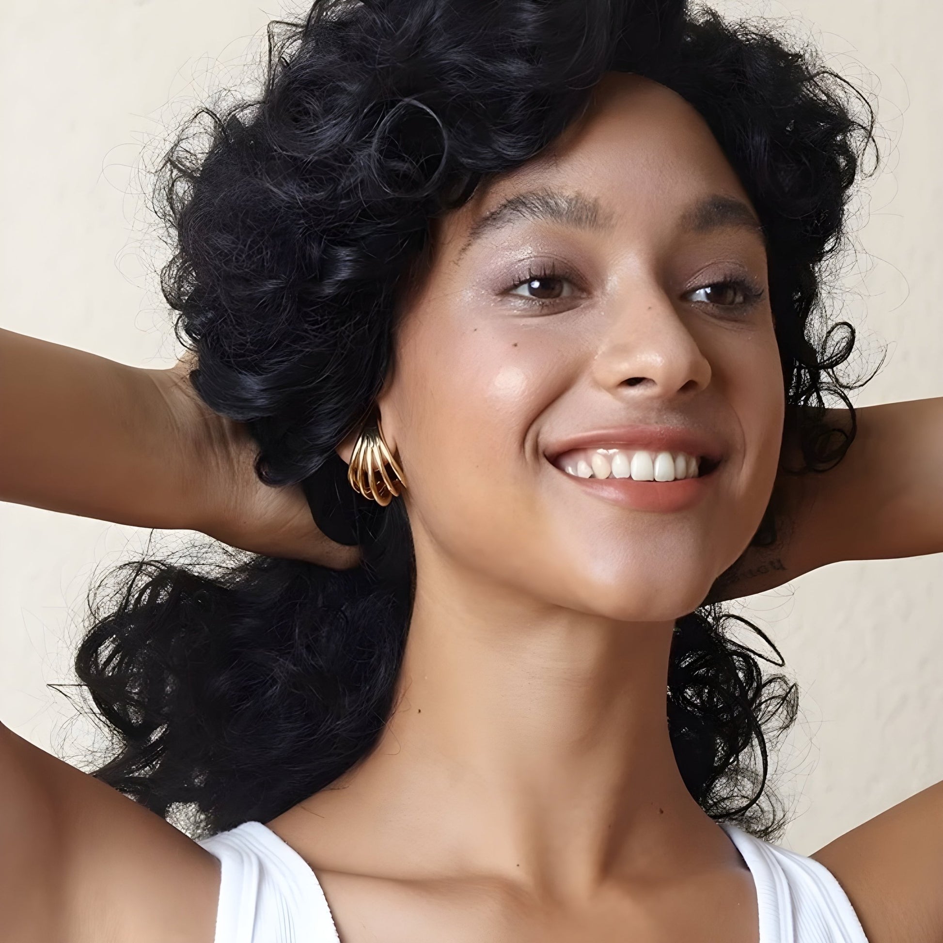 BEHI NIKITA EARRINGS - Etoilux