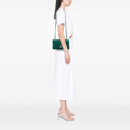 Chanel Classic Flap Small Agnello Verde Smeraldo Hardware Argento — 2018 - Etoilux