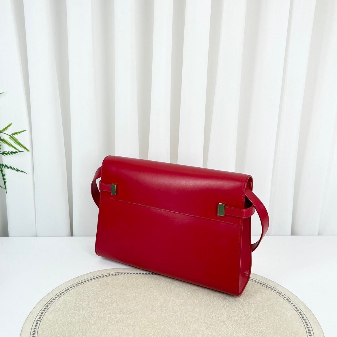 Saint Laurent Paris – Manhattan Shoulder Bag in Smooth Leather Rosso - Etoilux