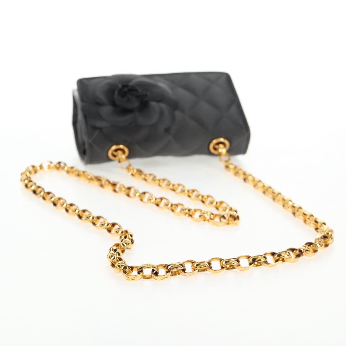 Chanel Mini Flap Bag Vintage Camellia Raso Nero – 15 cm - Etoilux