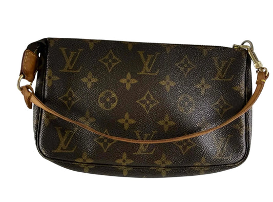 Louis Vuitton Pochette Accessoires Monogram vista frontale con tracolla in vachetta