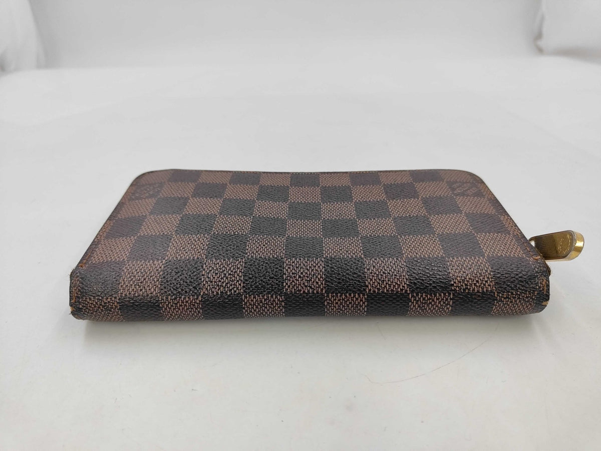 Louis Vuitton Zippy Wallet - Etoilux