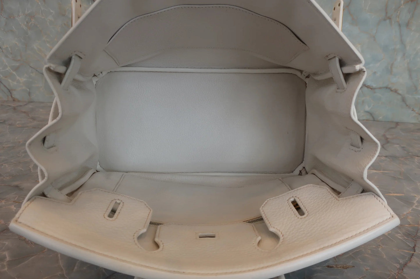 Hermès Birkin 30 Taurillon Clémence Blanc Hardware Dorato — 2008 - Etoilux