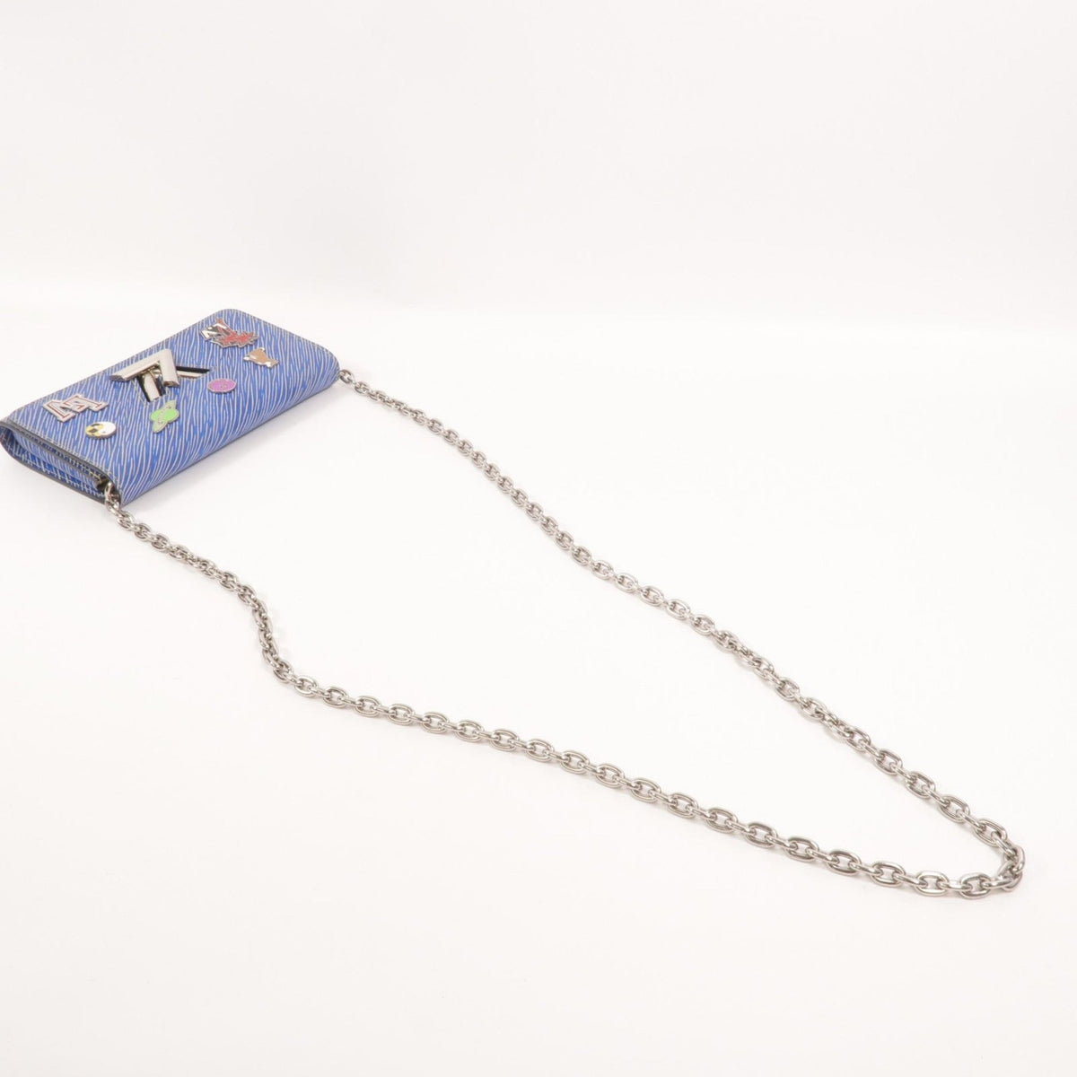 Louis Vuitton Twist Chain Wallet Epi Denim con Spille – Edizione Limitata 2017 – 19 cm - Etoilux