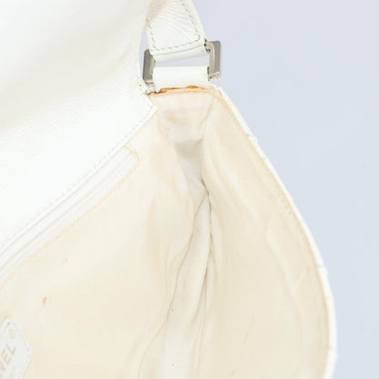 Chanel Timeless CC Shoulder Bag Pelle di Vitello Trapuntata Bianca – 29 cm - Etoilux