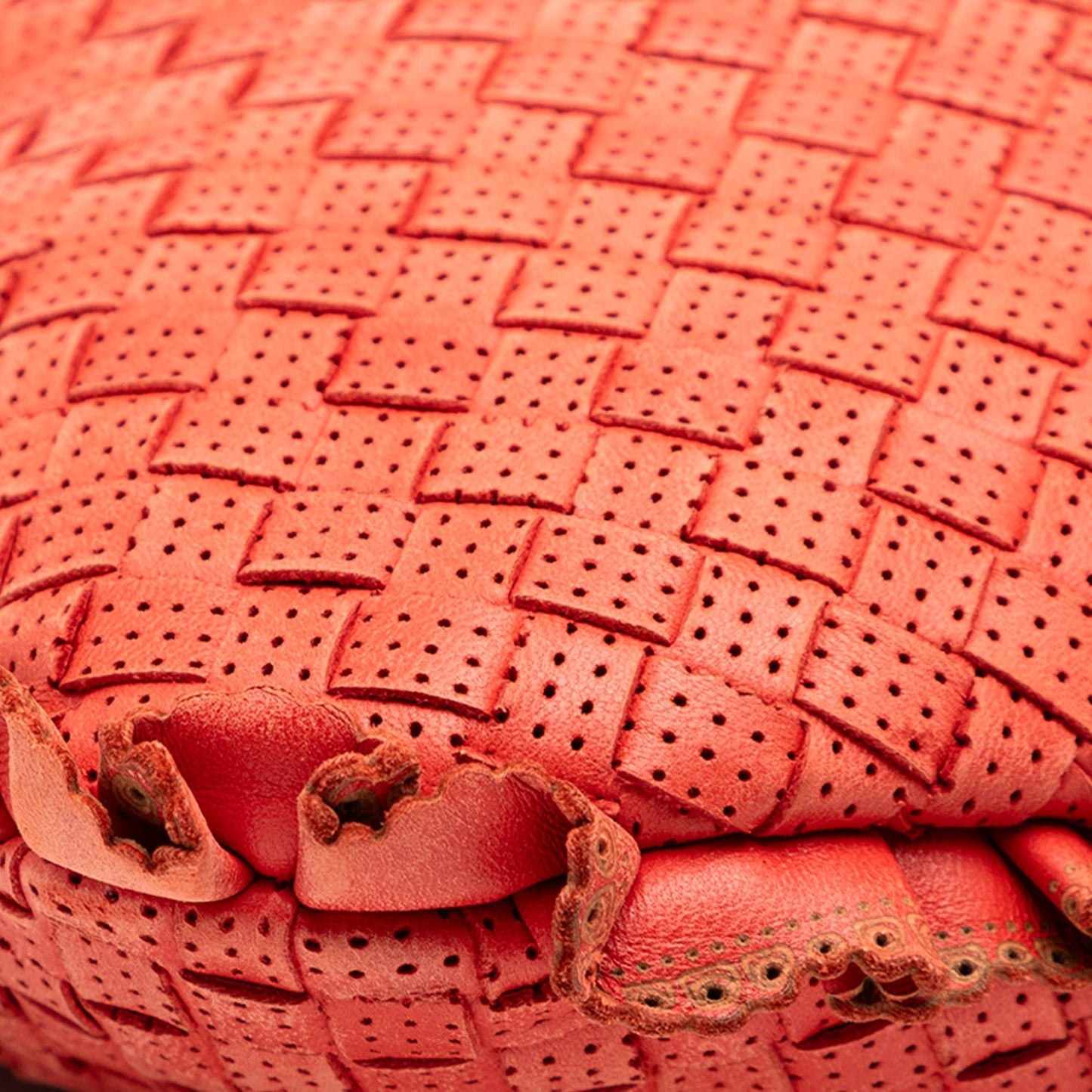 Bottega Veneta – Hobo Piccola Veneta in Nappa Intrecciata Traforata - Etoilux