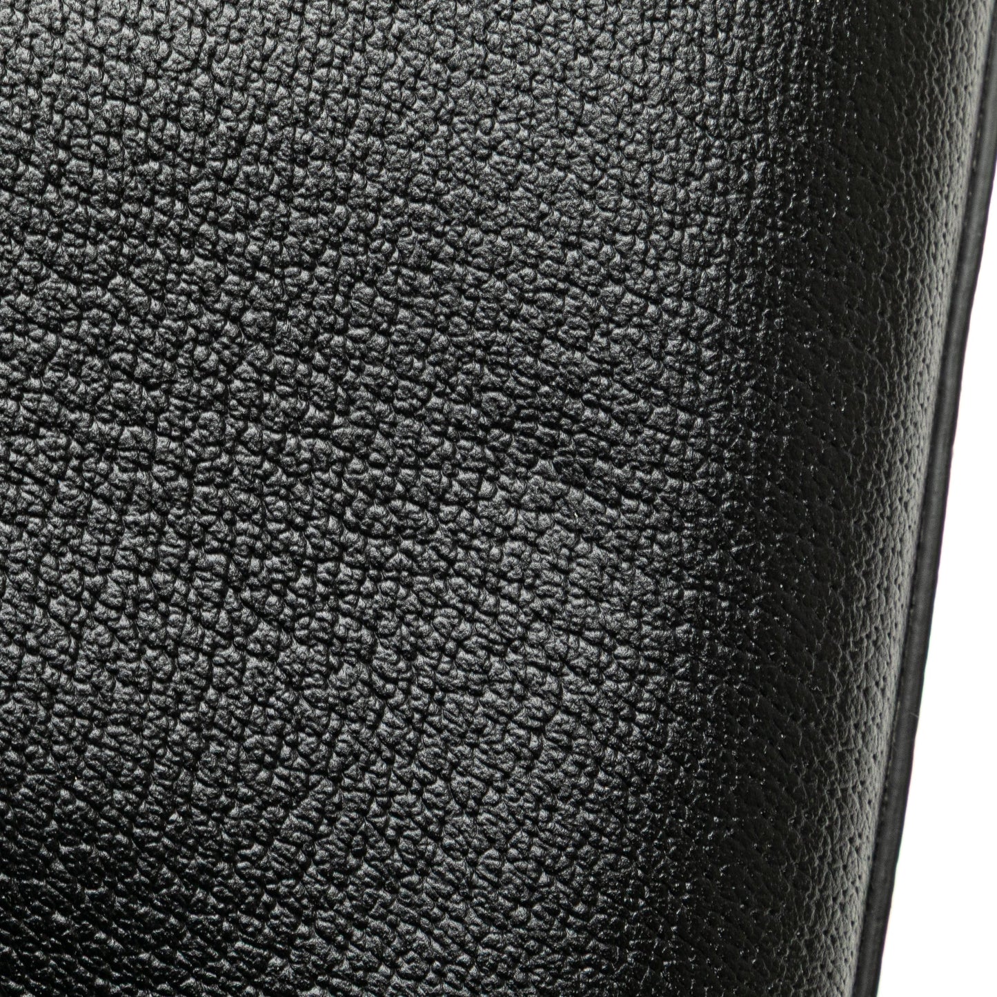 Gucci – Diana Mini in pelle nera con manici in bambù – 16 x 20 x 9 cm - Etoilux