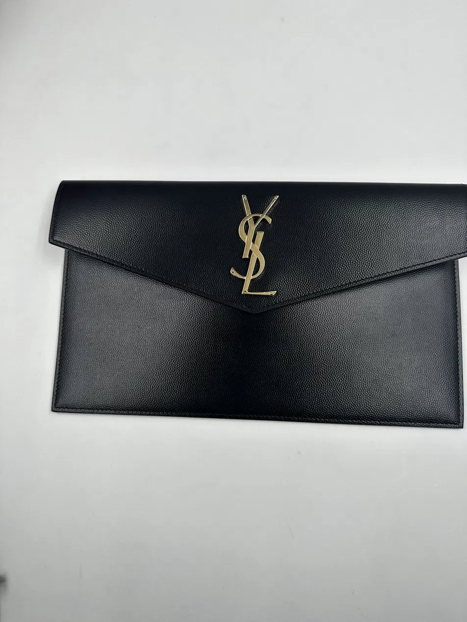 Saint Laurent Uptown Pouch Grain de Poudre Nera Hardware Oro – 27 cm - Etoilux