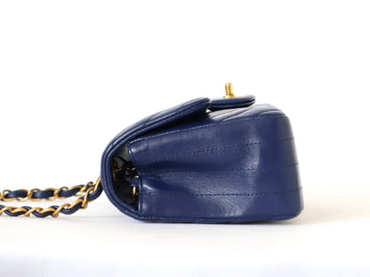 Chanel Borsa a spalla in pelle trapuntata - Etoilux