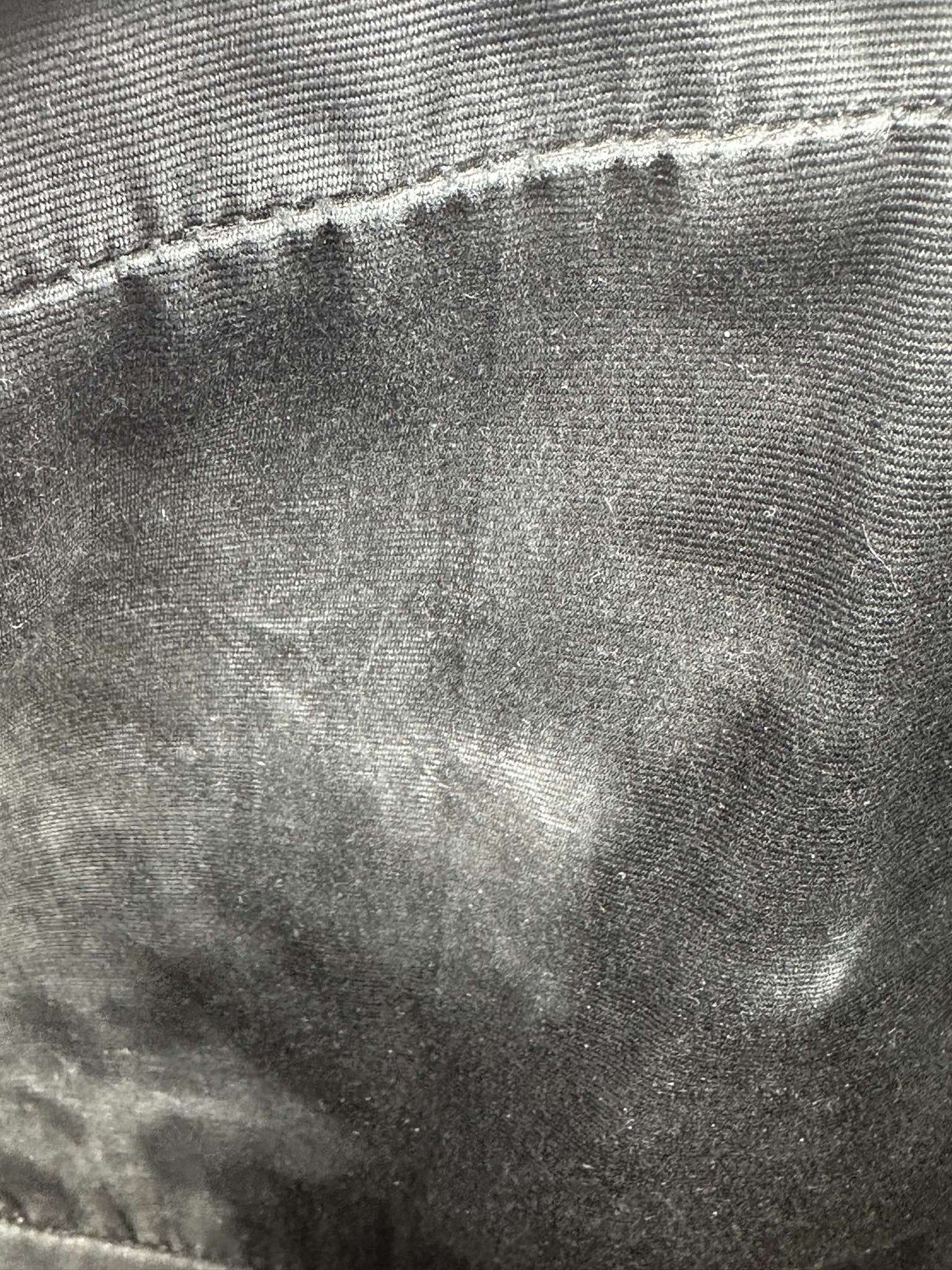 Saint Laurent Lou Camera Bag Pelle Nera Matelassé – Medium - Etoilux
