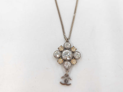 Chanel Collana Pendente Cristalli CC Argento | Pre-owned Nuova | Etoilux