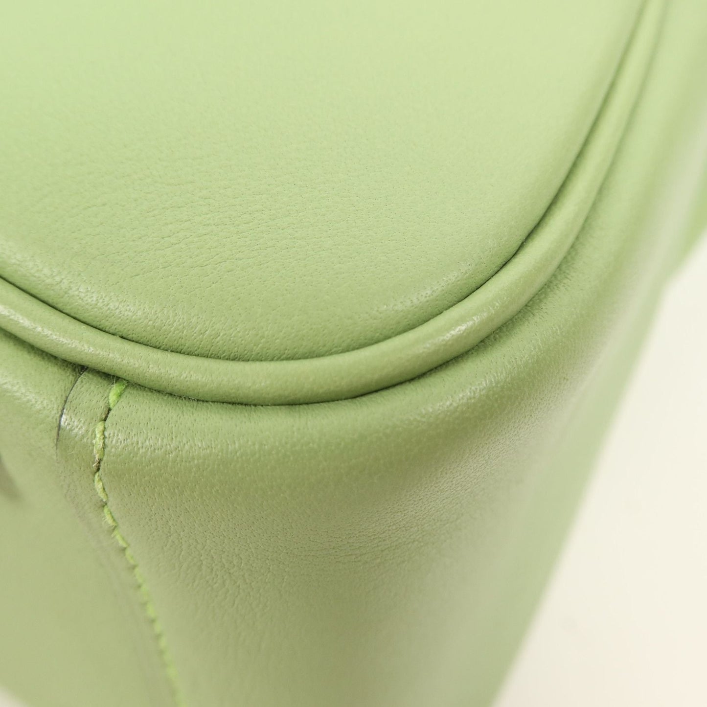 Hermès Mini Lindy Swift Vert Criquet Palladio 2020 – 19 cm - Etoilux