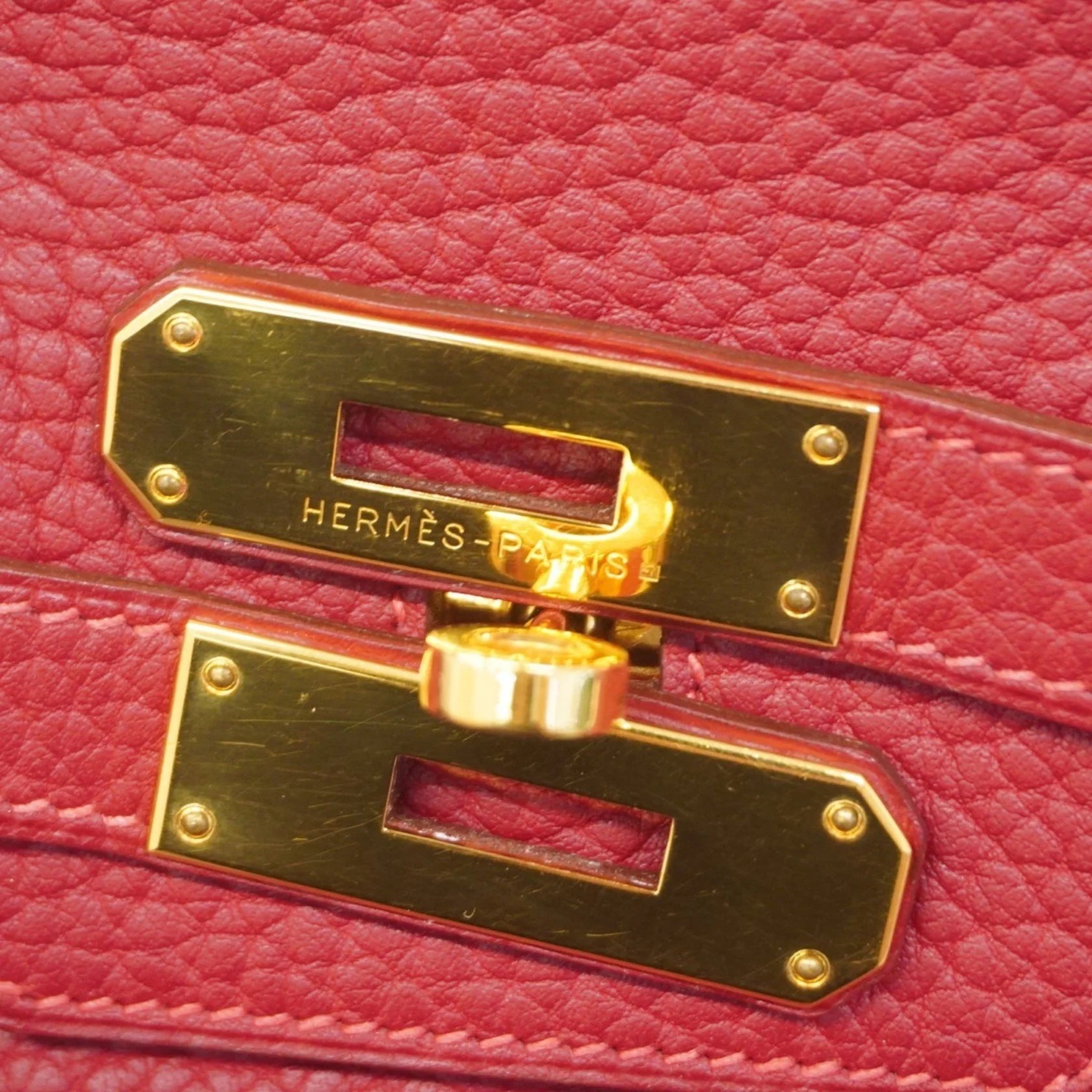 Hermès Birkin 35 in Pelle Togo Rouge Casaque – Oro - Etoilux