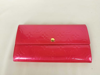 Louis Vuitton Zippy Wallet