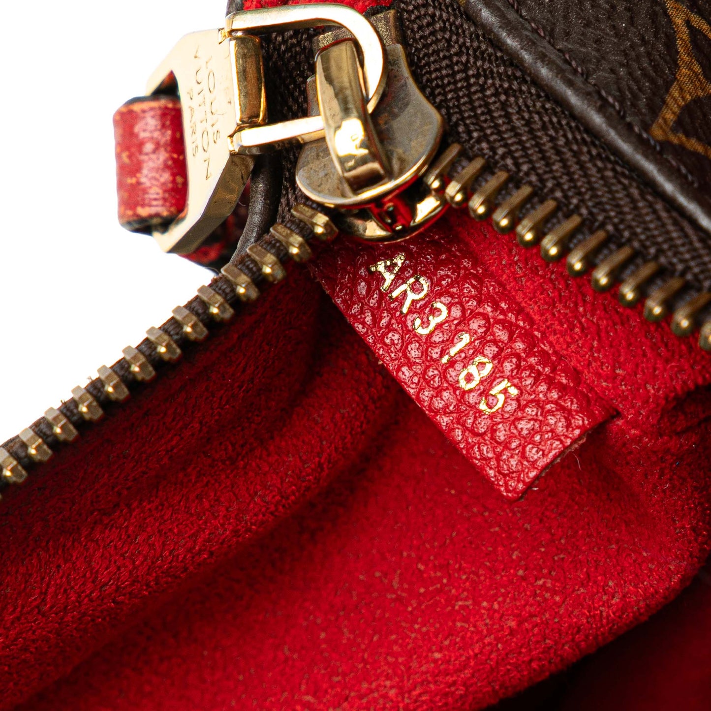 Louis Vuitton Twice Monogram / Taurillon Rouge – 23 cm - Etoilux