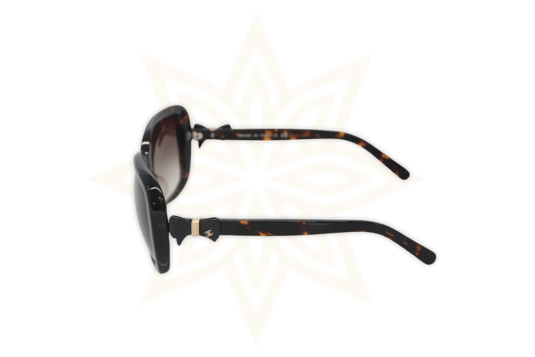 CHANEL – Occhiali da Sole Vintage Rari - Etoilux