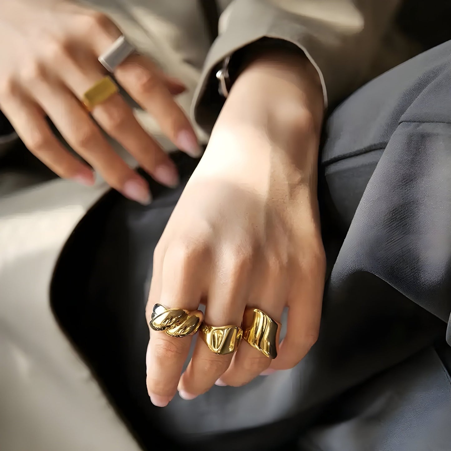BEHI DISHA RING - Etoilux