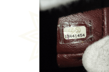 Chanel Classic Flap – Pelle Nera Liscia, Hardware Dorato – Medium/Large - Etoilux