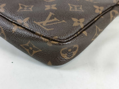 Louis Vuitton Pochette Accessoires - Etoilux