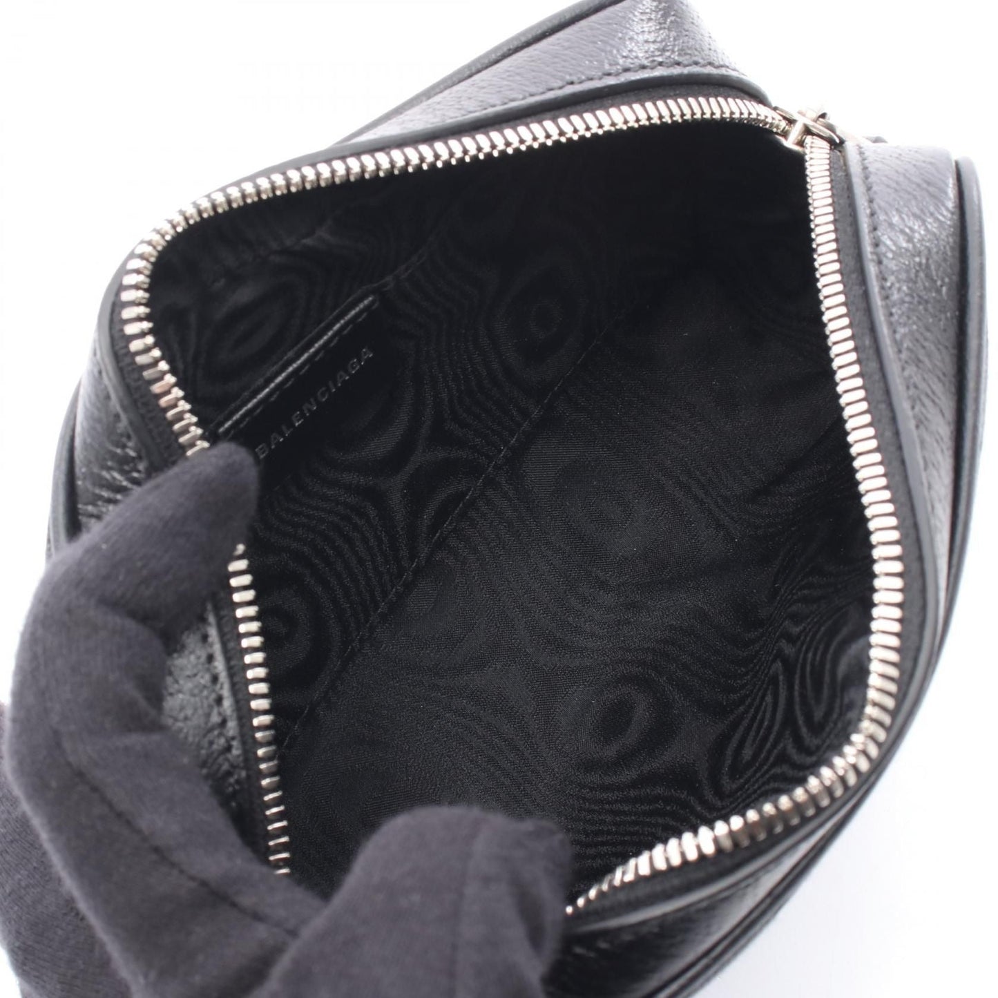 Gucci × Balenciaga The Hacker Project Mini Camera Bag GG Supreme Canvas Nero – 18 cm - Etoilux