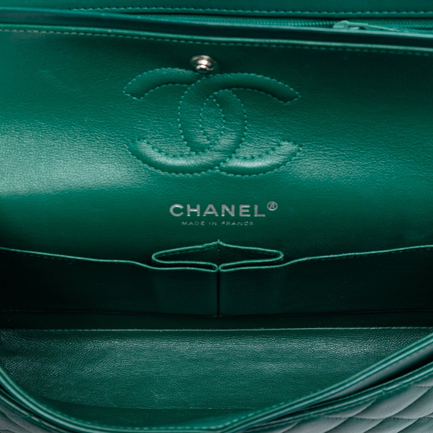 Chanel Classic Flap Small Agnello Verde Smeraldo Hardware Argento — 2018 - Etoilux