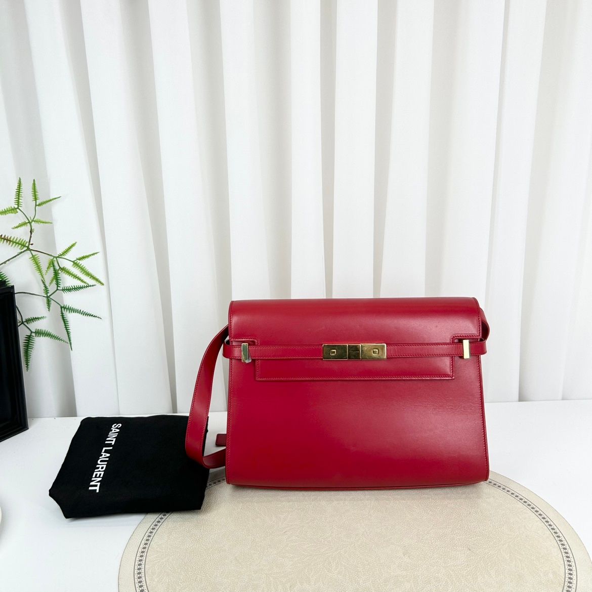 Saint Laurent Paris – Manhattan Shoulder Bag in Smooth Leather Rosso - Etoilux